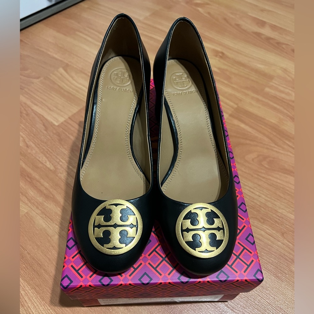 Tory Burch Benton 50mm pump black size 6.5 brand new